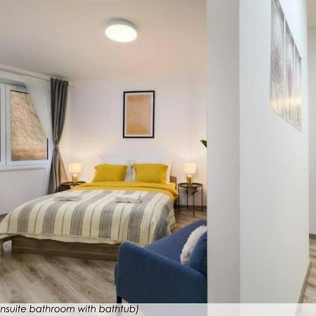 B101 - Liberty Bridge Lovely Home With Free Parking Будапеща Екстериор снимка